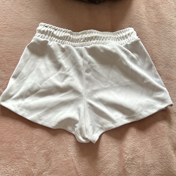 Nike track shorts - Picture 2 of 3